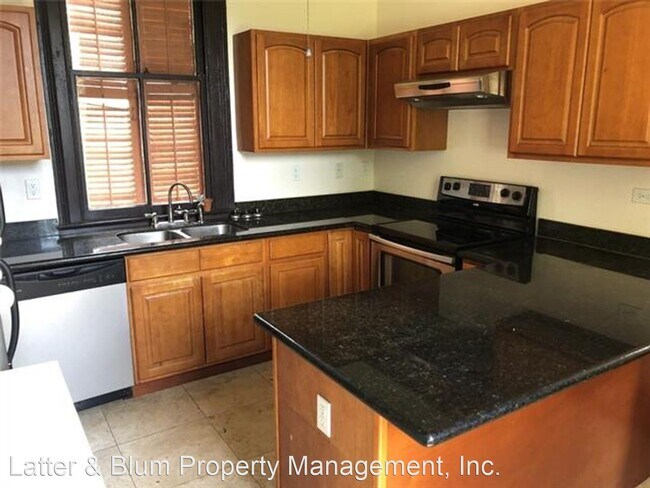 Building Photo - 2 br, 1 bath House - 7430 Hurst St