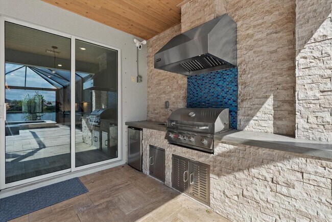 Building Photo - 3242 Anchor Bay Trail