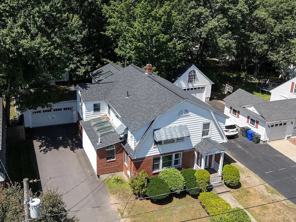 front - 710 Coolidge Ave