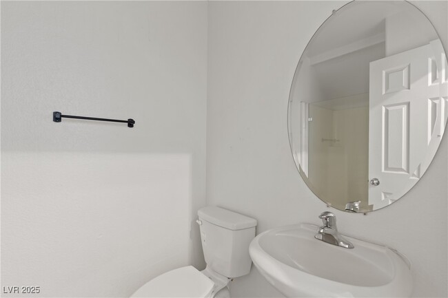 Building Photo - 3544 Terneza Ave