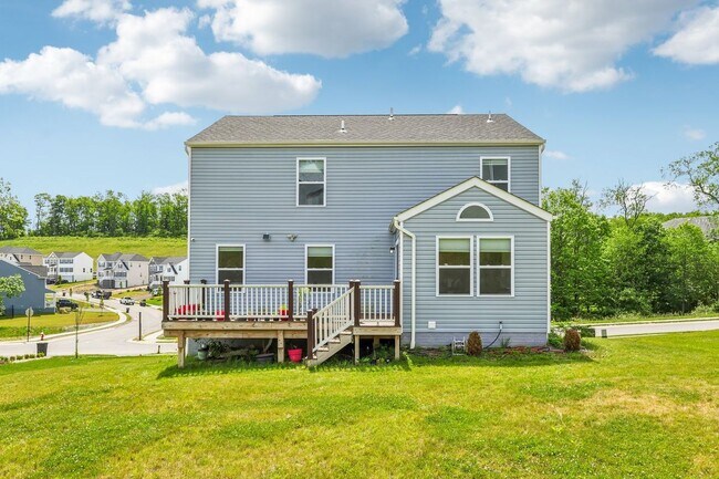 Building Photo - 1105 Deerfield Dr