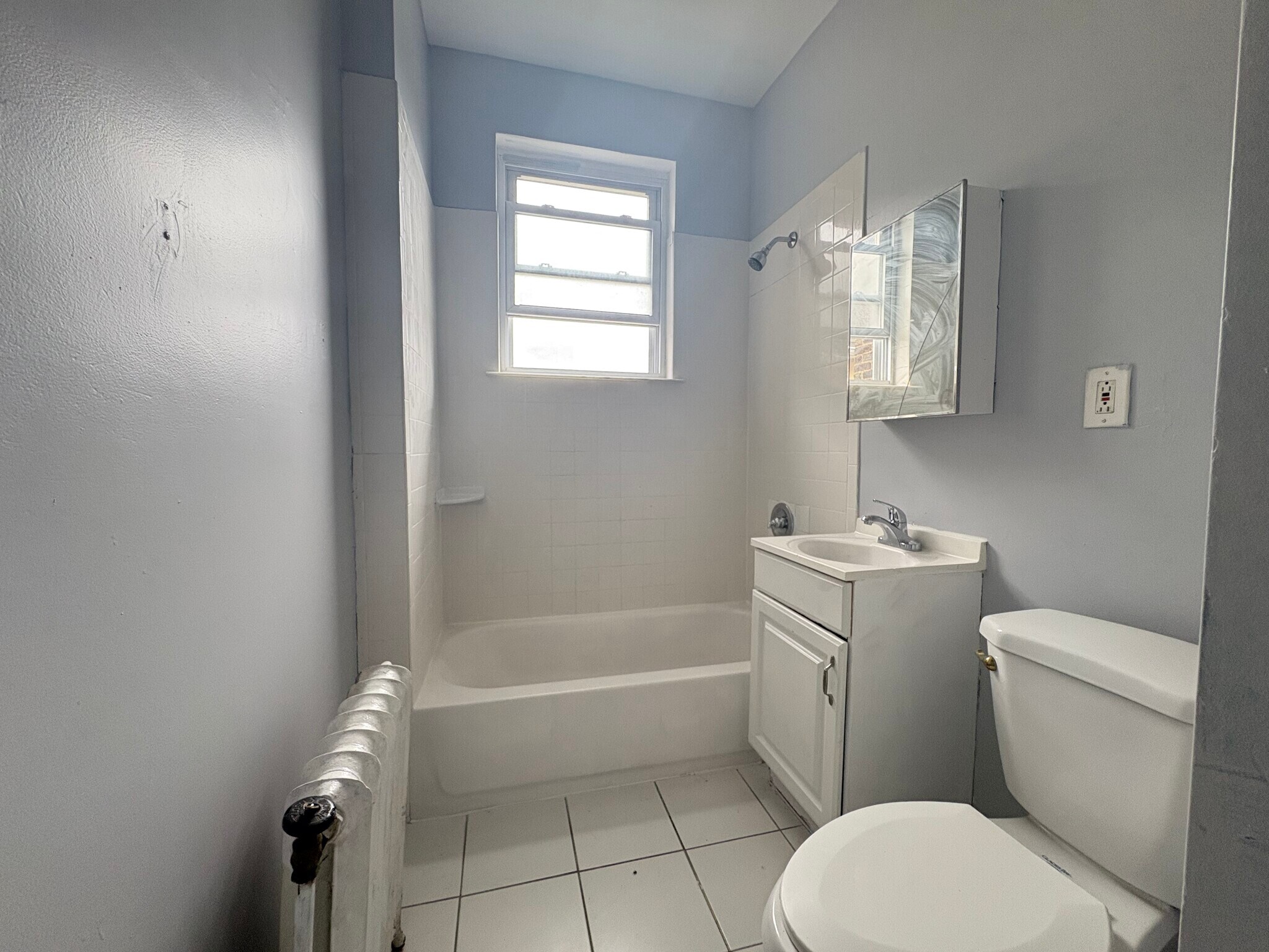 207 S Harrison St 32 - 220 S Harrison St