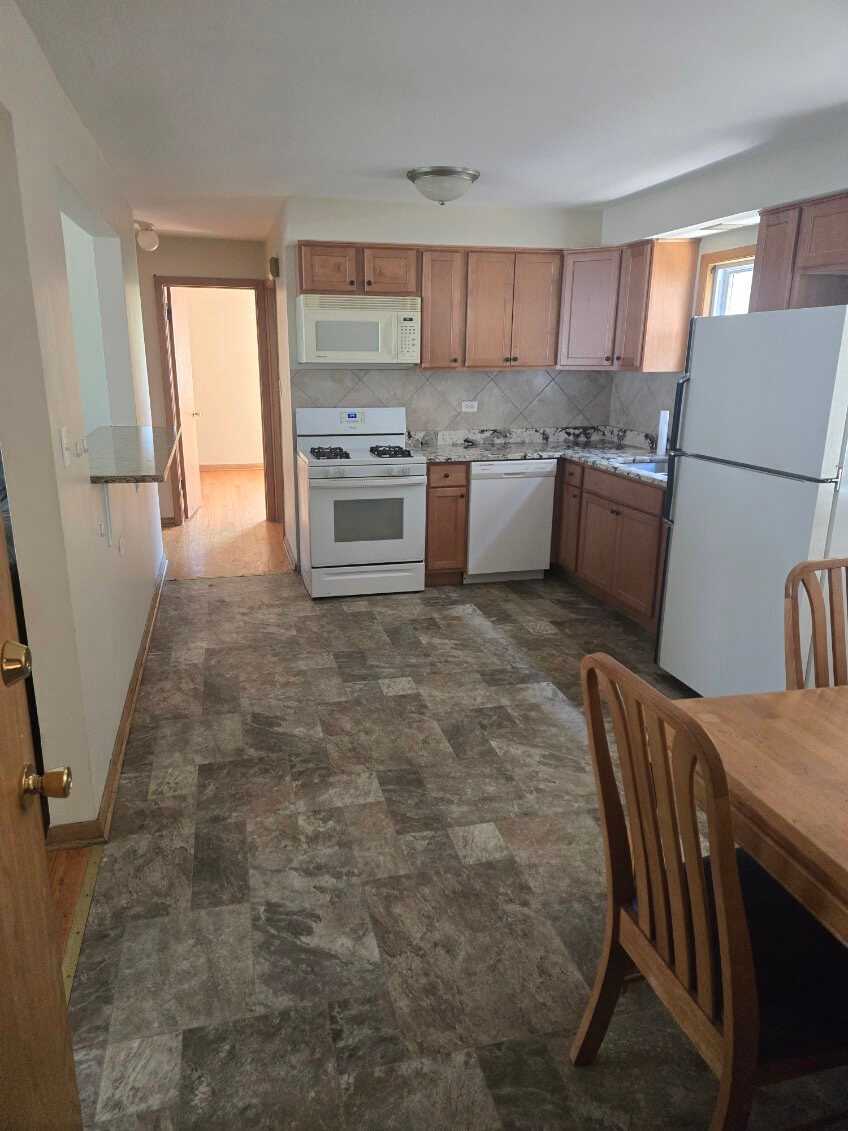 Building Photo - 5757 N Elston Ave