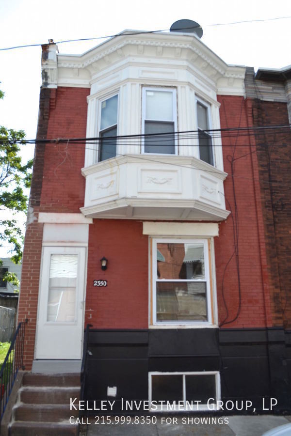 Building Photo - 2350 Pierce St