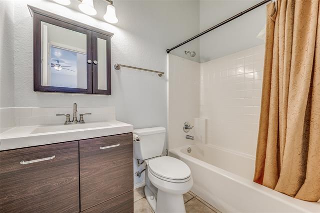 Building Photo - 5828 Shetland Cir