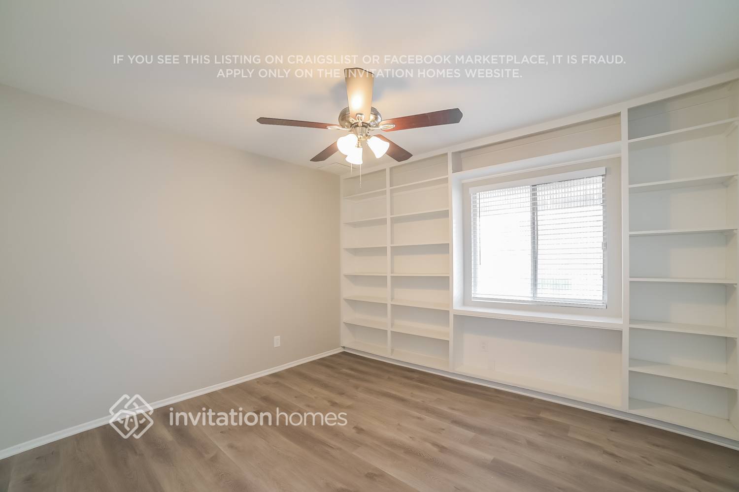 Building Photo - 14038 N 45th Ave