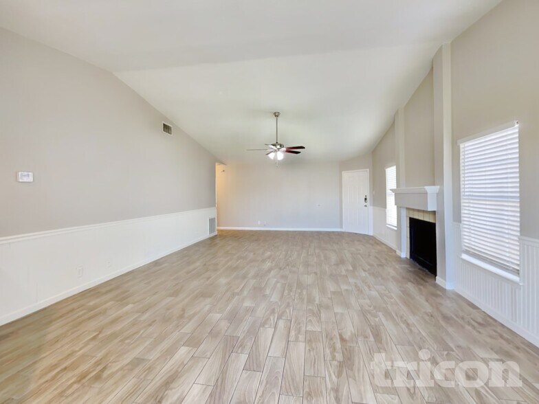 Building Photo - 7150 Elk Trail