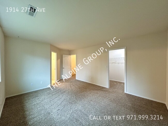 Building Photo - Townhome in Forest Grove