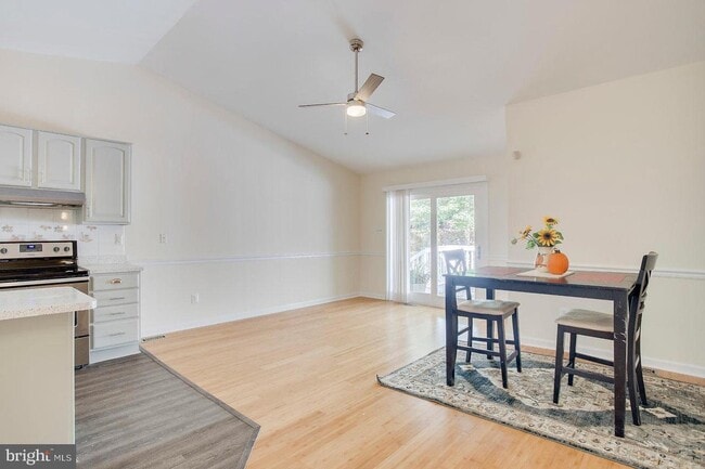 Building Photo - 3120 Creedon Dr