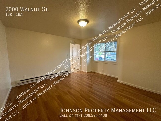 Building Photo - 2000 Walnut St