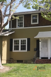 Building Photo - Charming Cute 2bd / 1 ba Two Stories Hillcrest Park Townhouse