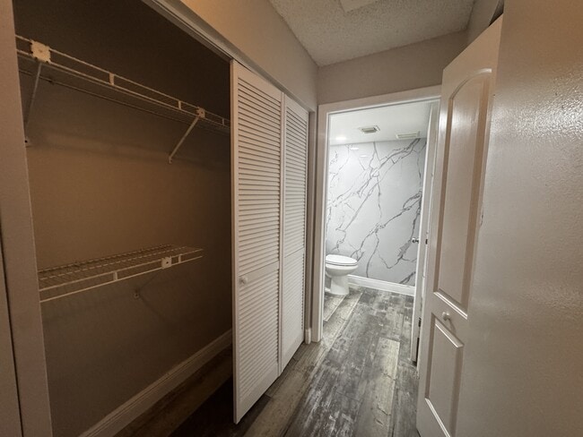 Building Photo - 5628 Rock Island Rd