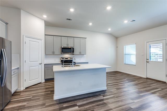 Building Photo - 226 Stonebrook Trl