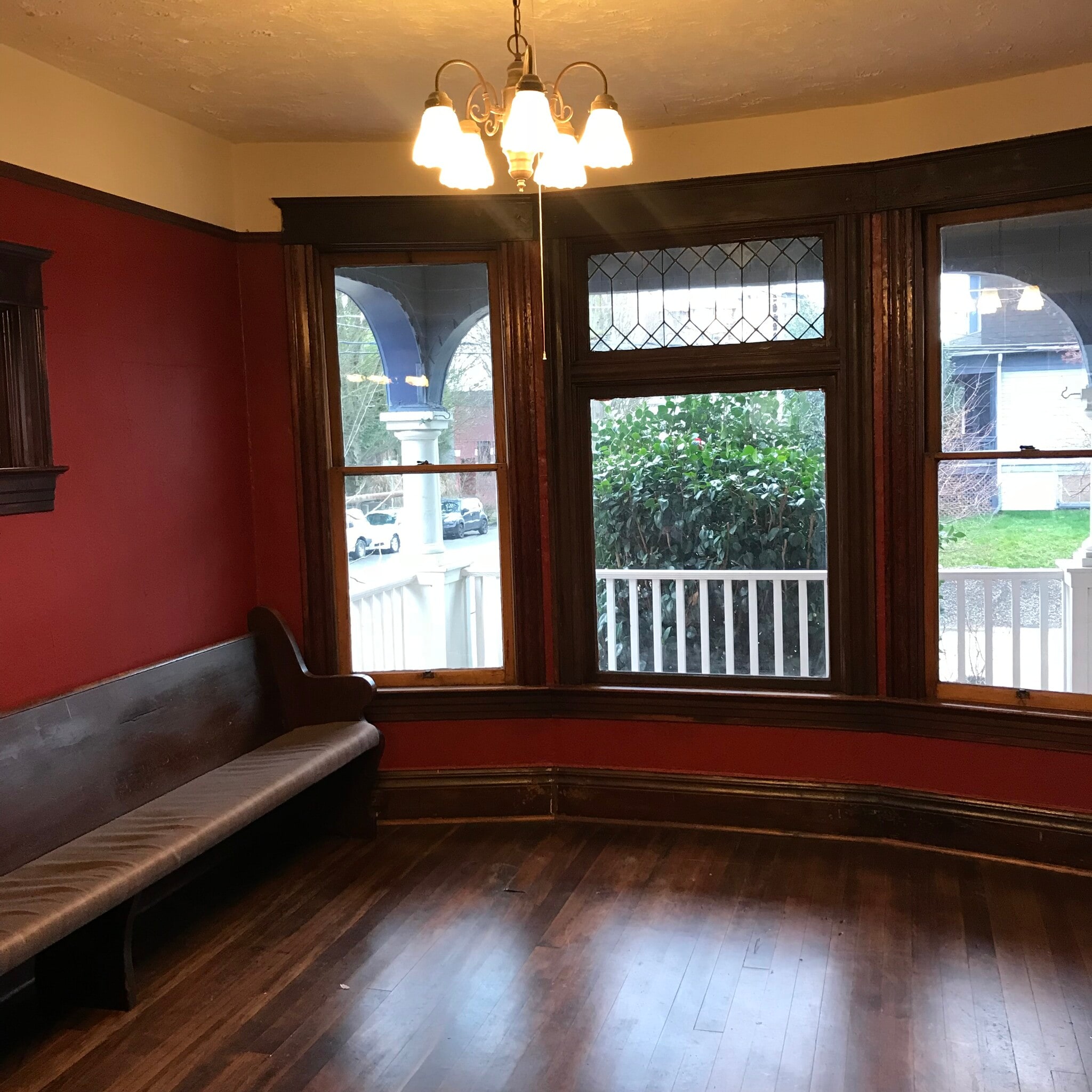 Building Photo - 109 NE Hancock St