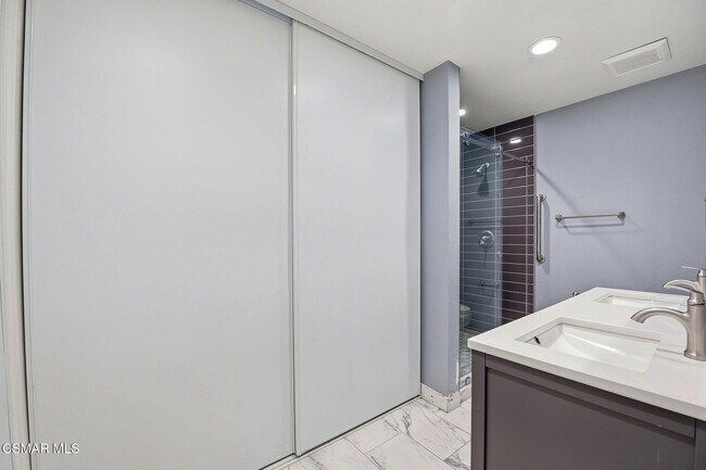 Building Photo - 30845 Catarina Dr