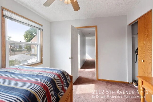 Building Photo - 2112 5th Ave N