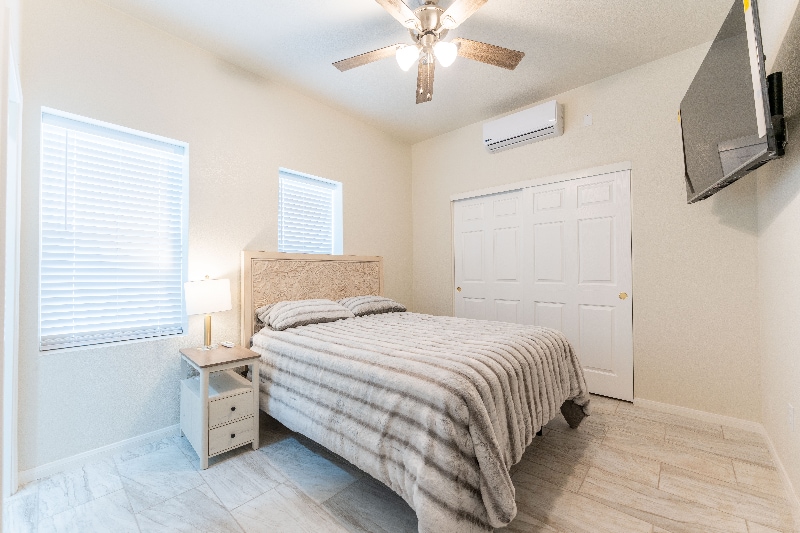 Building Photo - 1219 Manuel Ortiz Ave