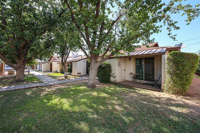 Building Photo - 3135 N 38th St