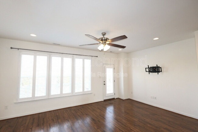 Building Photo - 12005 Rubystone Dr