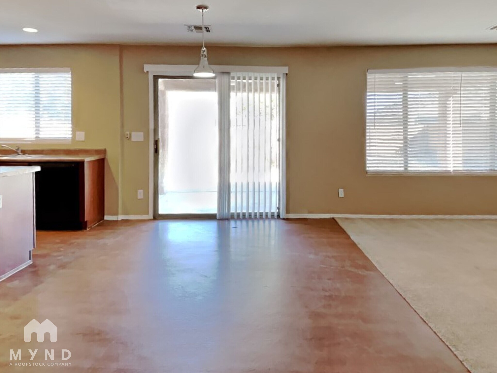 Building Photo - 4732 W Dill Ave