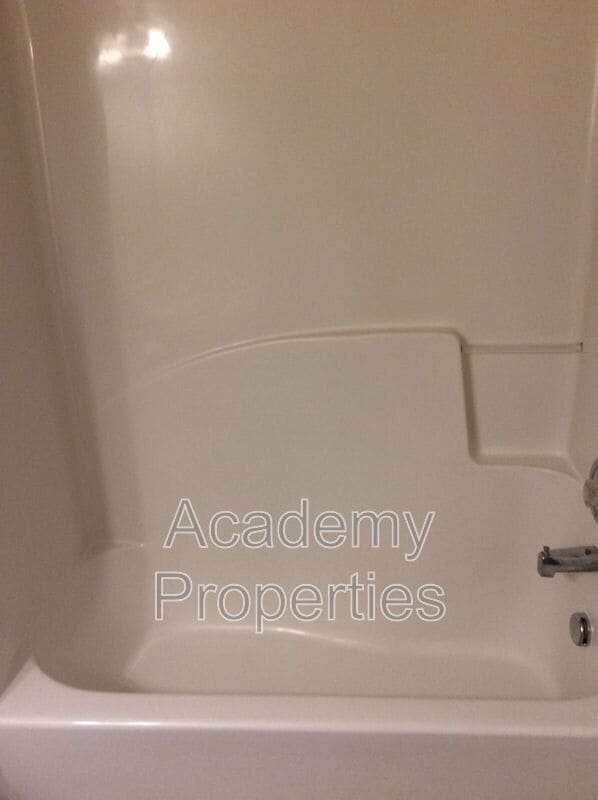 Building Photo - 735 Magnolia Gardens Walk