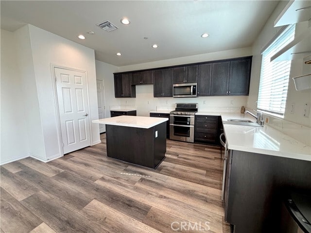Building Photo - 9605 Bonsai Ln