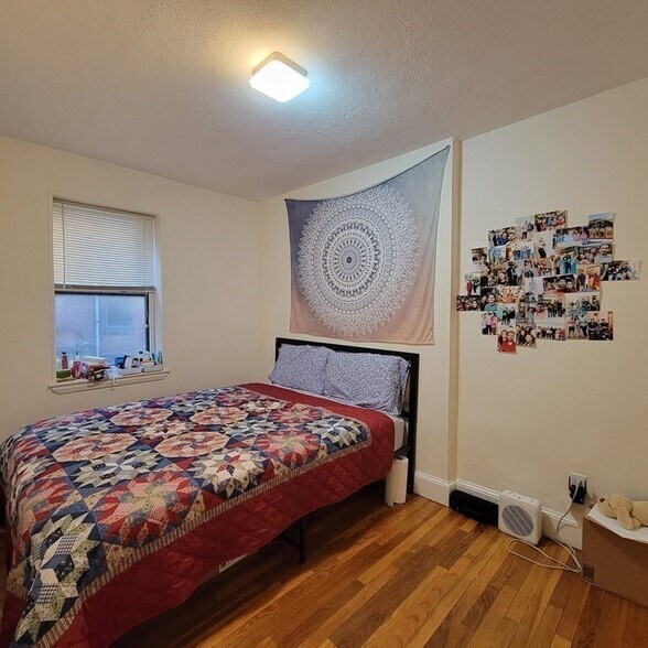 Building Photo - 8 Aberdeen St