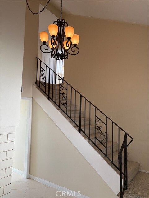 Building Photo - 1742 La Mesa Oaks Dr