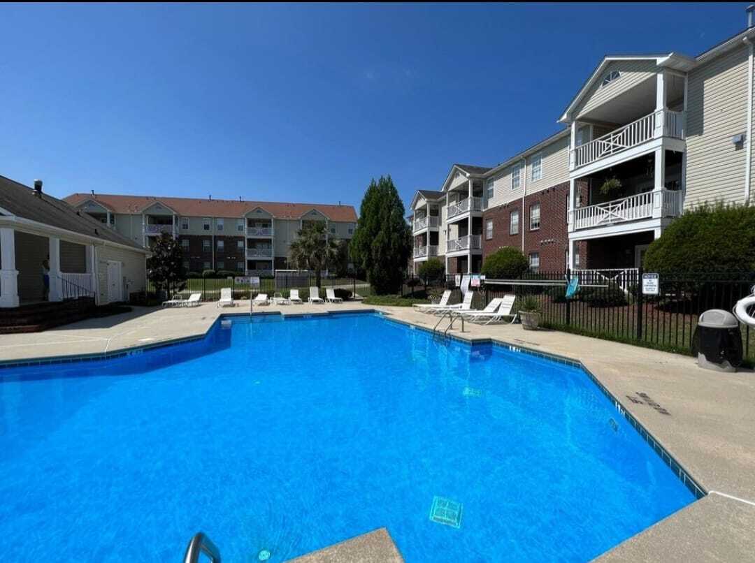 Building Photo - 330 Bubble Creek Ct