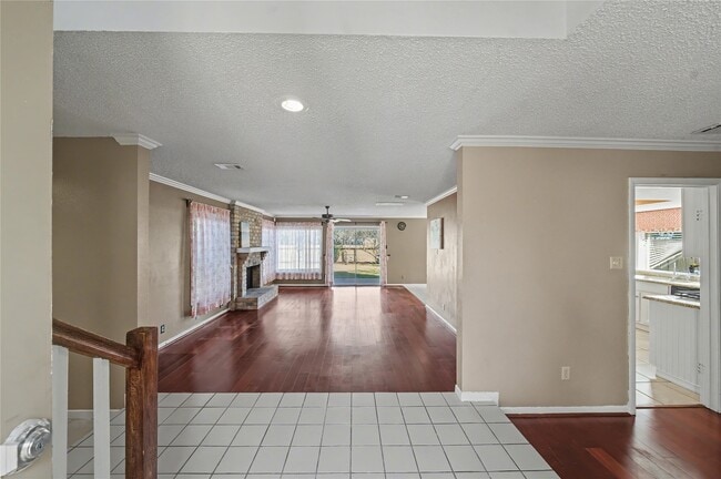 Building Photo - 3206 Sturbridge Ln