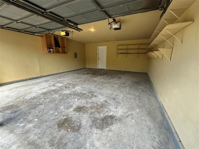 Building Photo - 638 Grinnell Dr