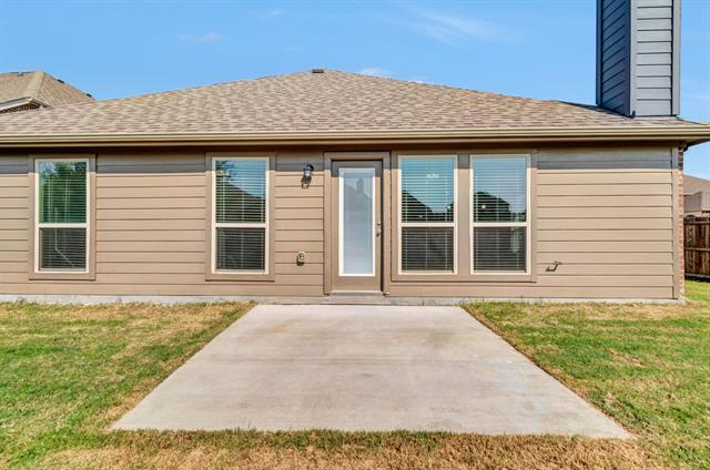 Building Photo - 324 Whitman Dr