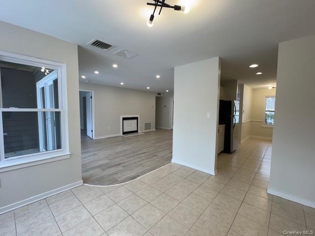 Building Photo - 707 Lenox Rd