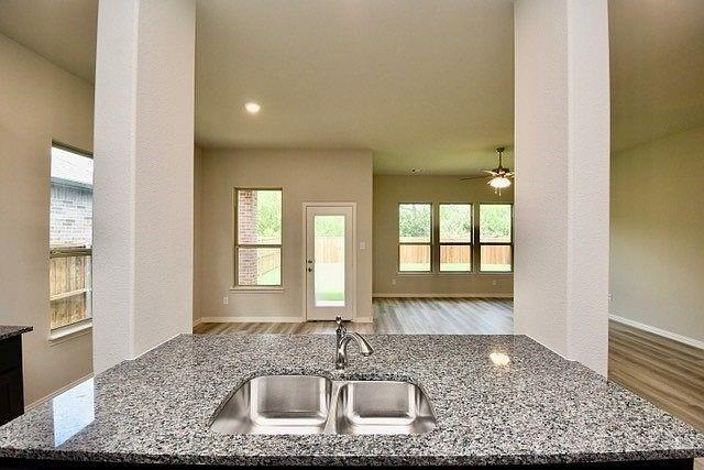Building Photo - 2609 Donella Dr