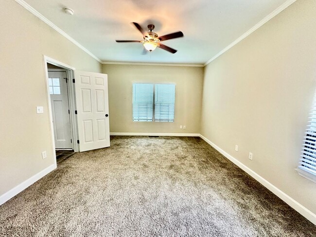 Building Photo - Atlanta Rental