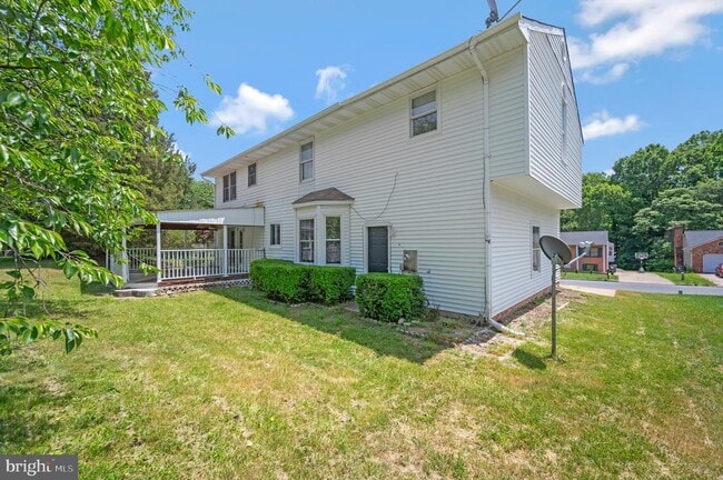 Building Photo - 5063 Tara Dr