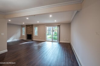 Building Photo - 904 Schooner Dr