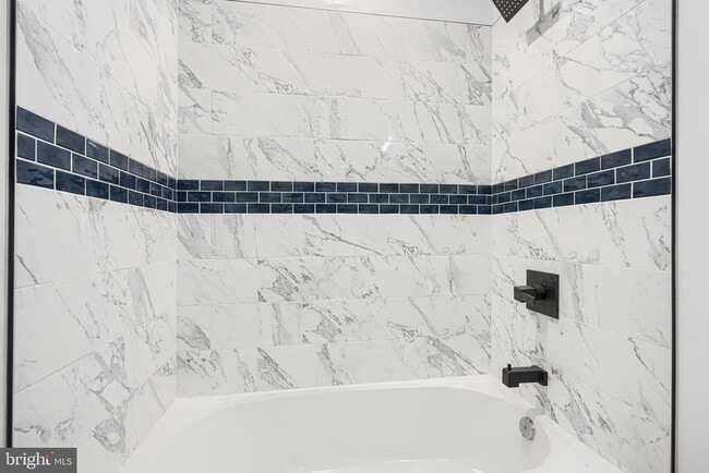 Building Photo - 9 Avenal Rd