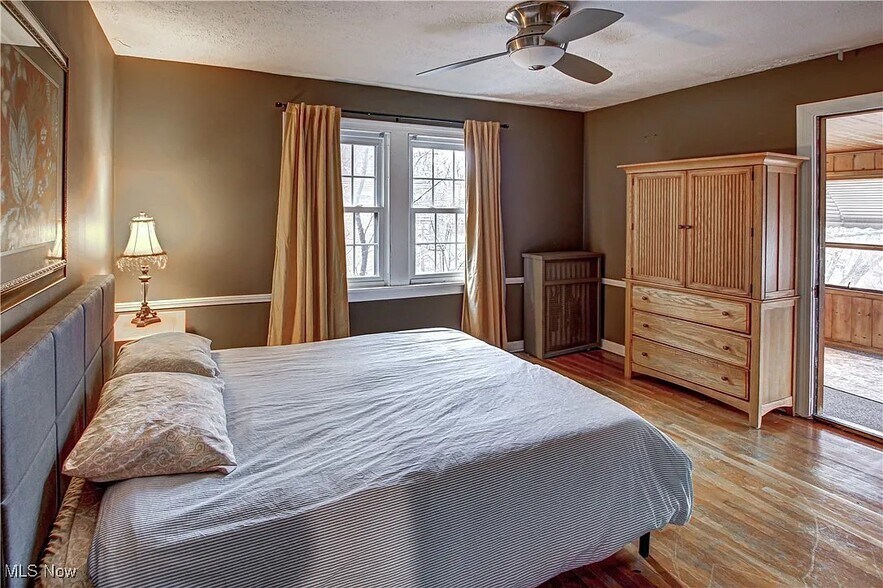 Bedroom - 17800 Winslow Rd