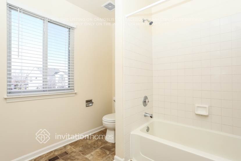 Building Photo - 290 S Annandale Dr