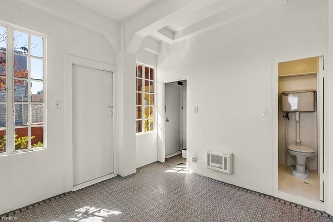 Building Photo - 2 br, 1.5 bath Duplex - 4 Dunnes Aly 4 Dun...