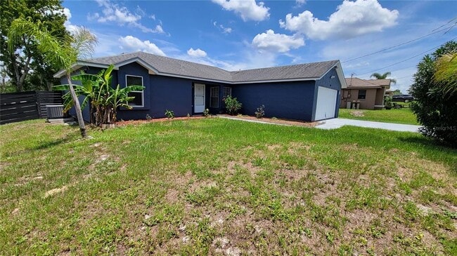 Building Photo - 3048 Bonkirk Dr