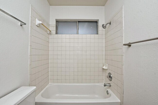 Building Photo - 1107 Rawhide Trail