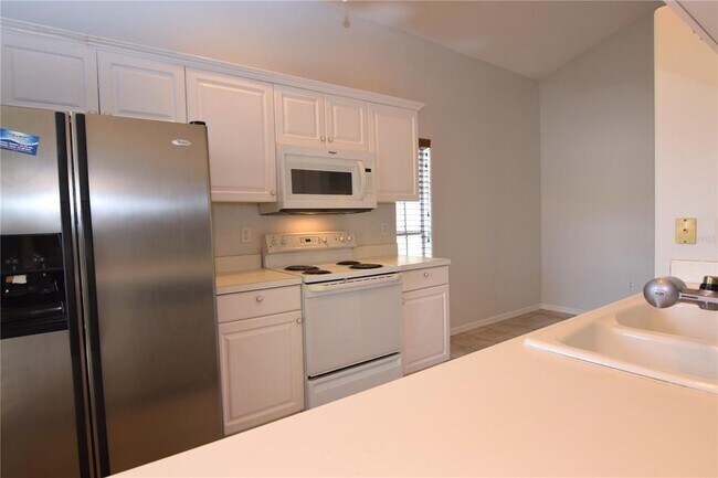 Building Photo - 8355 Glen Rose Way