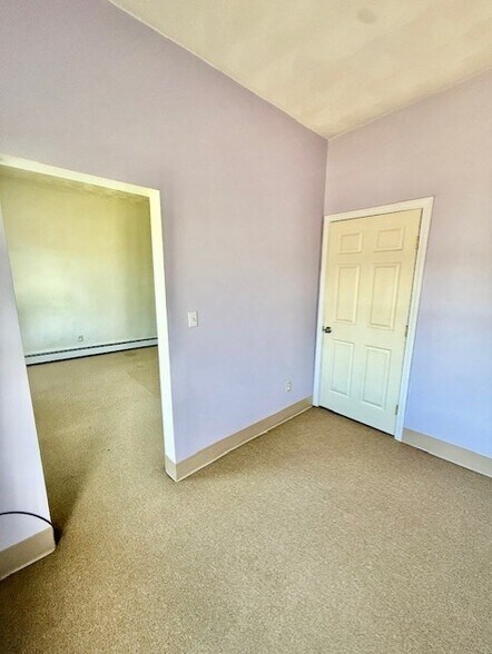 Building Photo - 540 Cambridge St