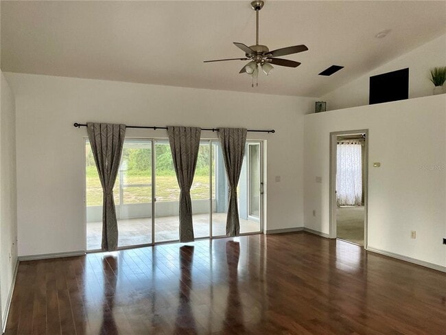 Building Photo - 140 Golf Aire Blvd