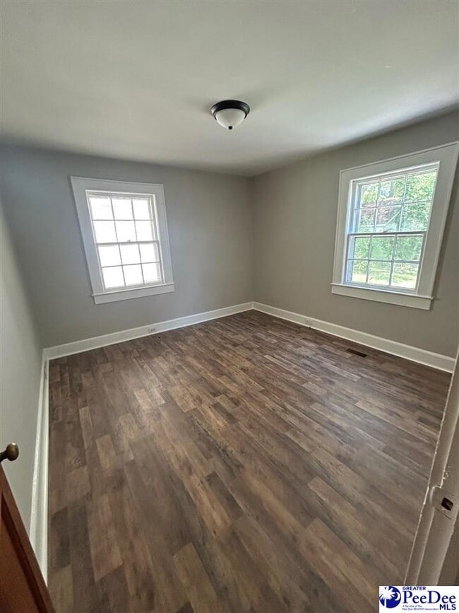 Building Photo - 1315 Wenonah Dr
