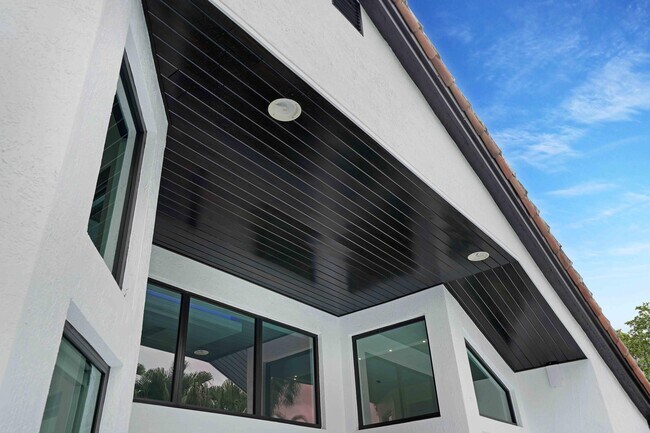 Building Photo - 3012 NW 61st St