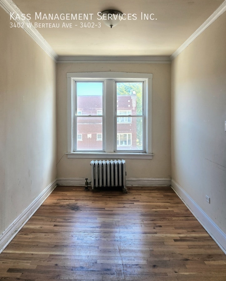 Building Photo - 3408 W Berteau Ave