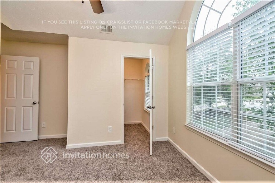 Building Photo - 3424 Newgold Ter